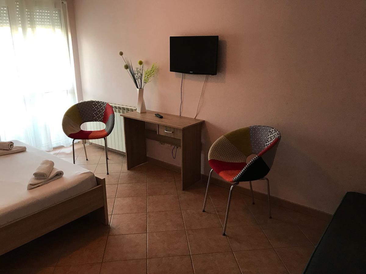 Guest House Ivo Stobrec Luaran gambar