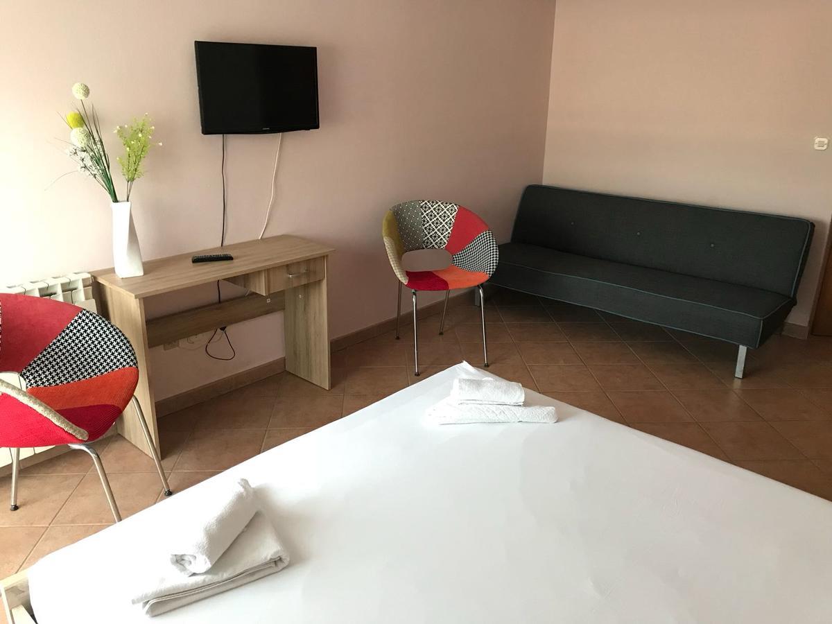 Guest House Ivo Stobrec Luaran gambar